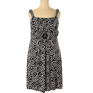EnFocus Casual Dress White and Black size 16